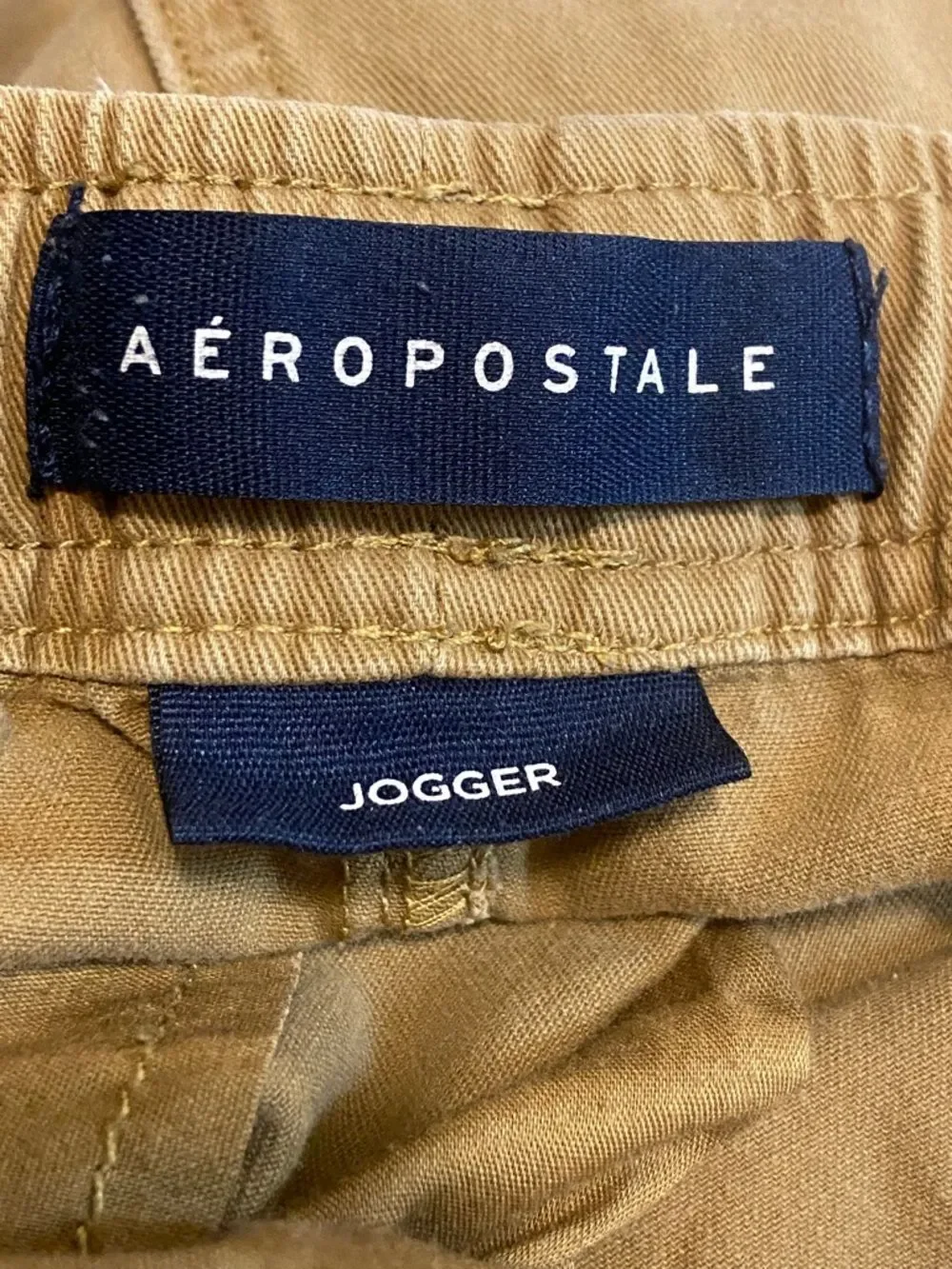 Aeropostale Men's Drawstring Joggers in Brown Size M
